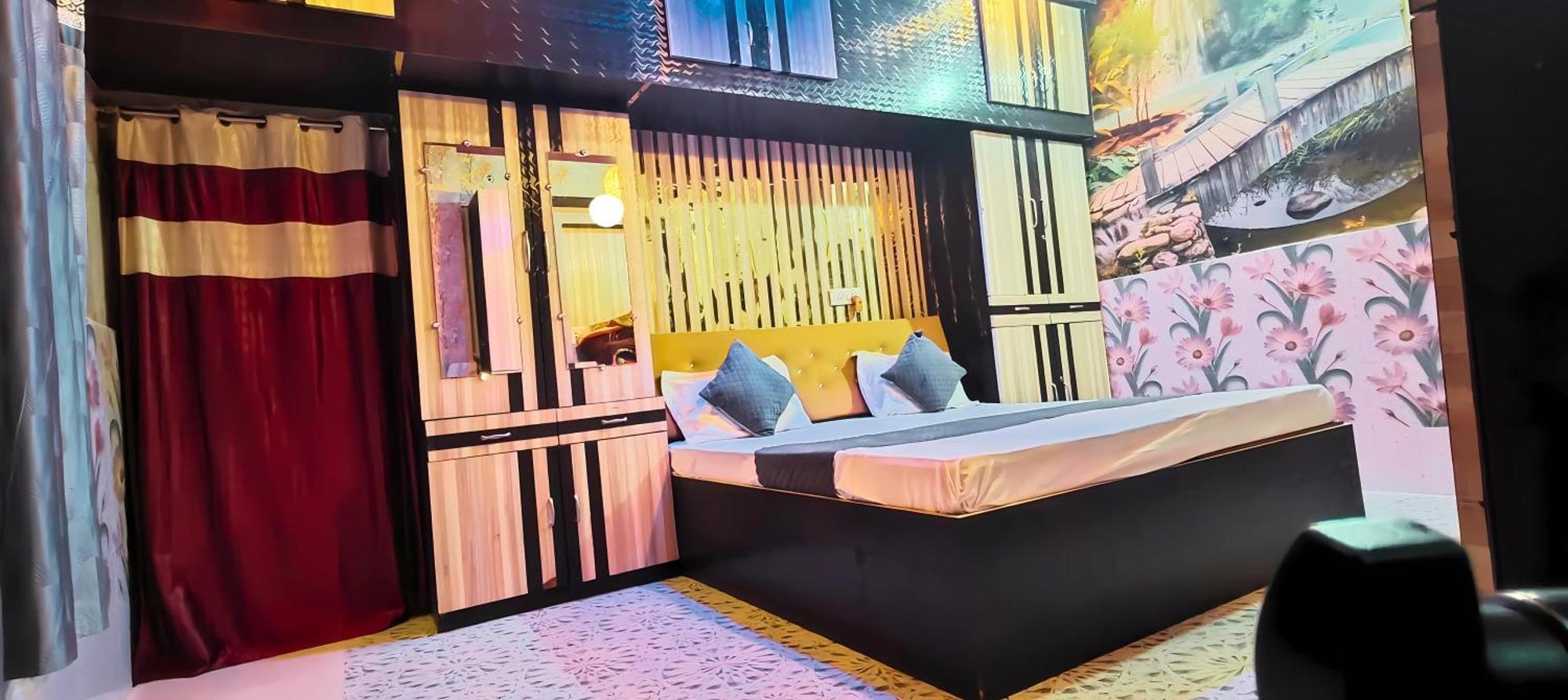Ramayana Grand Hotel Ayodhya Extérieur photo