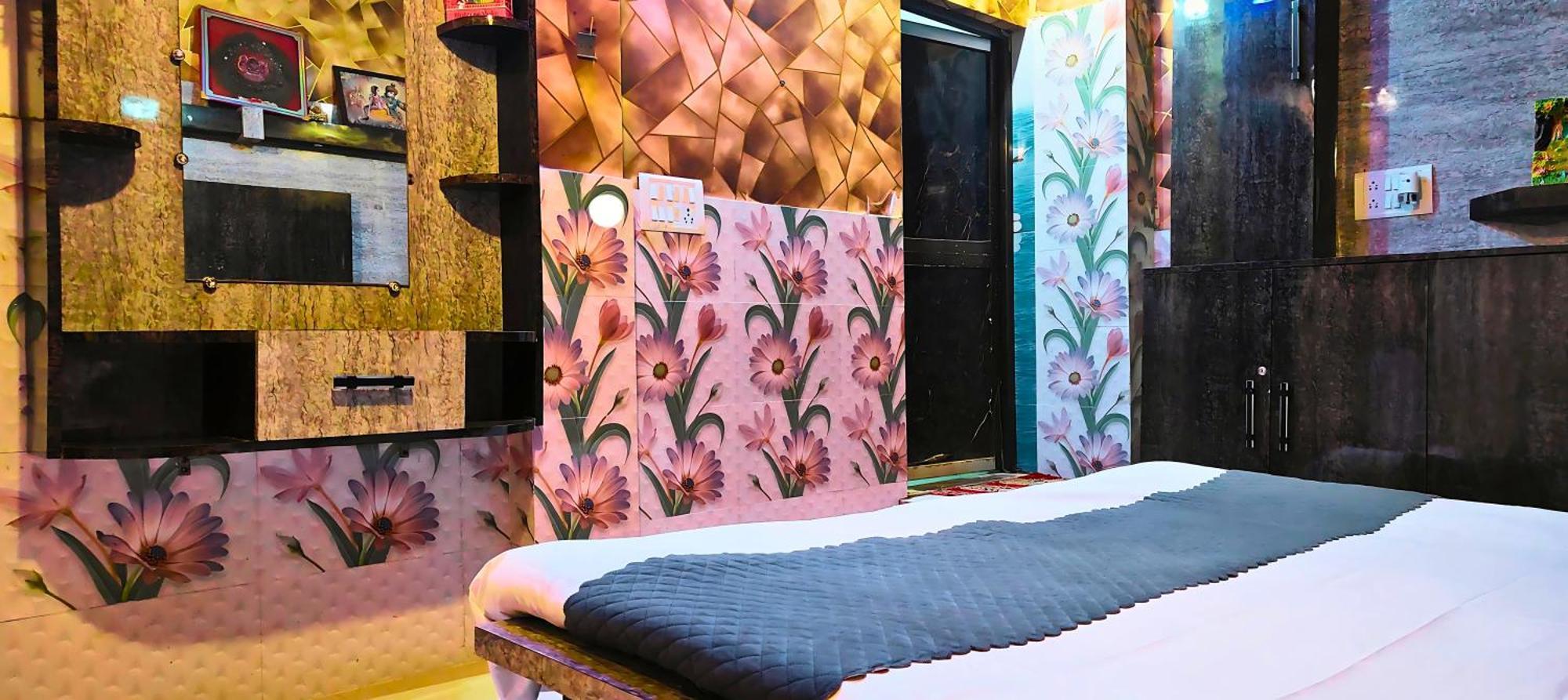 Ramayana Grand Hotel Ayodhya Extérieur photo