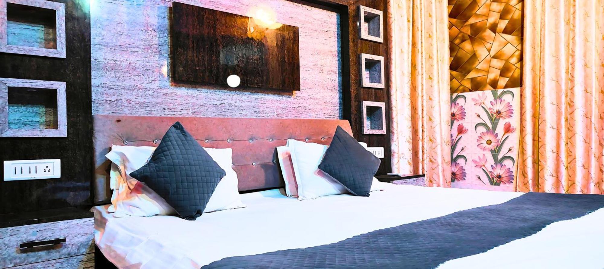 Ramayana Grand Hotel Ayodhya Extérieur photo